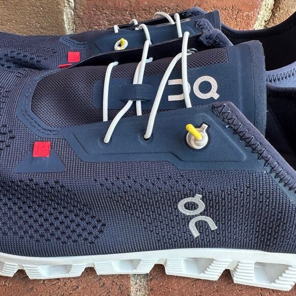 On Running Cloud Coast Alinghi Red Bull Racing Navy Sneakers Mens 13 NEW - Picture 4 of 9